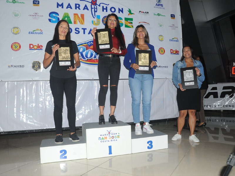 La Marathon San José Costa Rica realizó la ceremonia oficial de premiación con su tradicional cena de pastas
