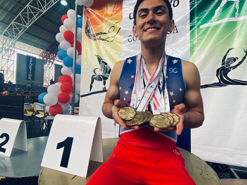 Alejandro Mora Barrantes se bañó de oro en el Campeonato Nacional de Gimnasia Artística 2023
